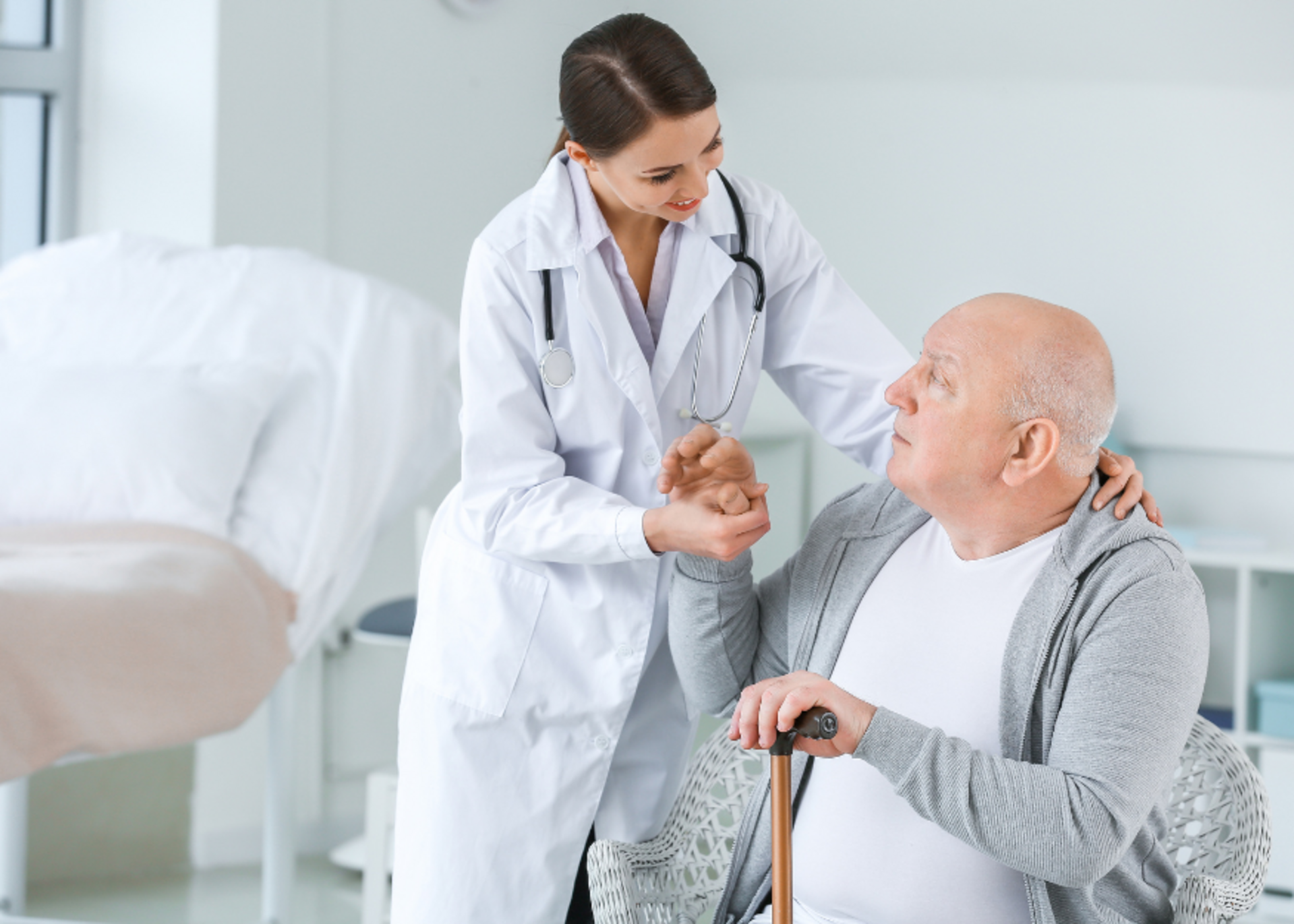 Parkinson’s Disease Treatment Options in Pune | Dr. Sandeep Borse